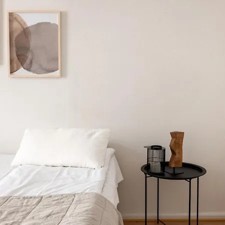 Poista 2ndhomes Spacious By The Esplanade Park Хельсинки